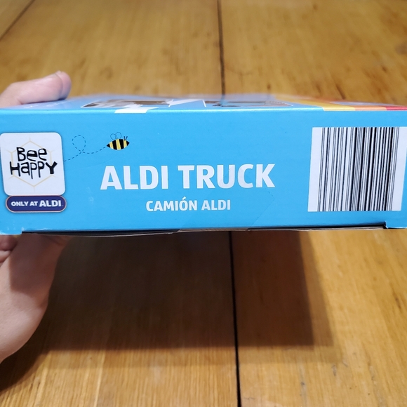 Aldi holiday bundle building Bricks An Cup Brand New NWT - Picture 9 of 9